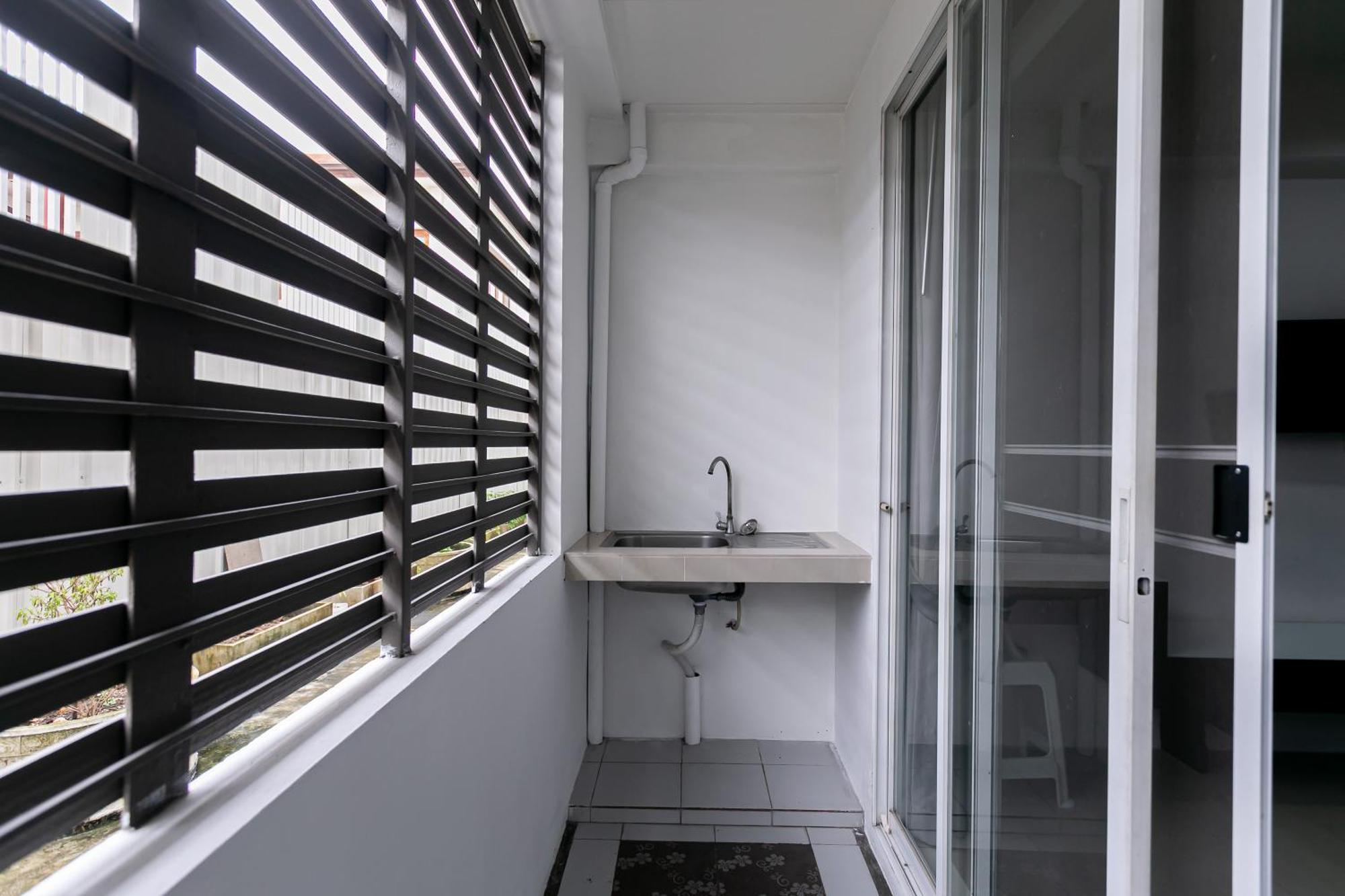 Ruan Plaisoi Apartment Bangkok Exterior foto