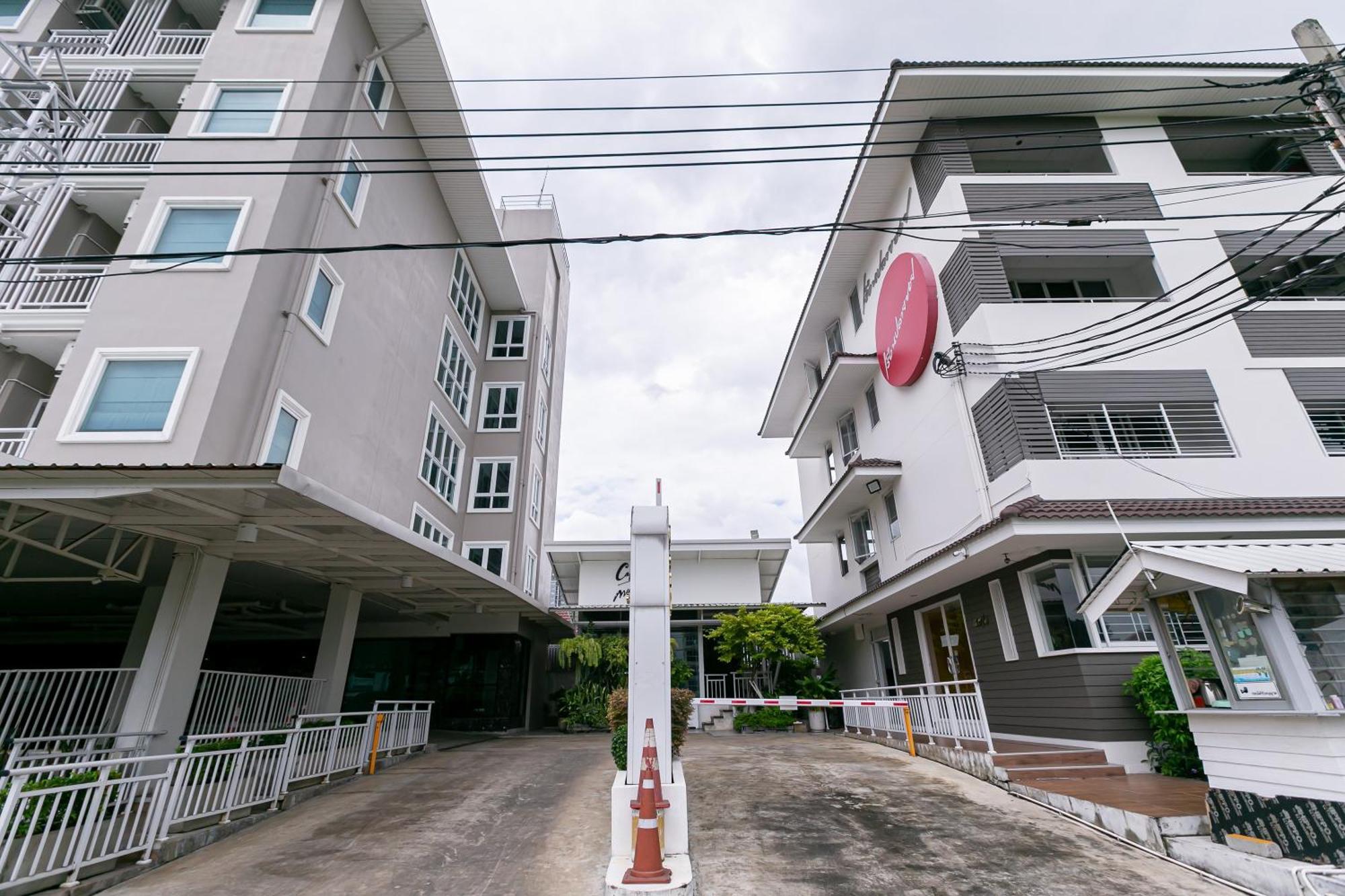 Ruan Plaisoi Apartment Bangkok Exterior foto