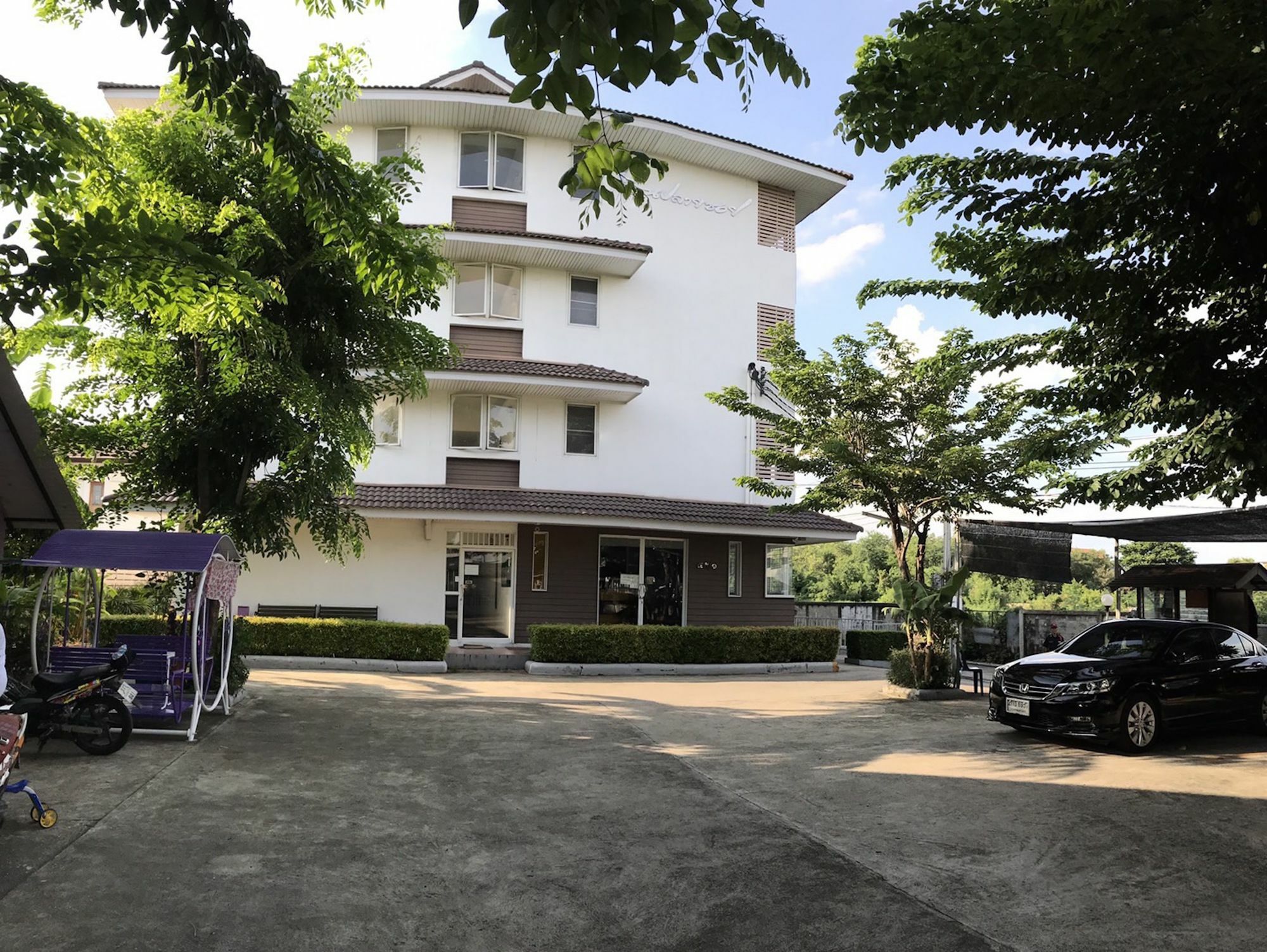 Ruan Plaisoi Apartment Bangkok Exterior foto